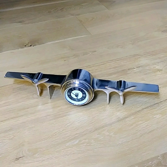 ✈️2 xHP! Art Deco Industrial Airplane Clock, Polished Metal - Picture 2 of 10